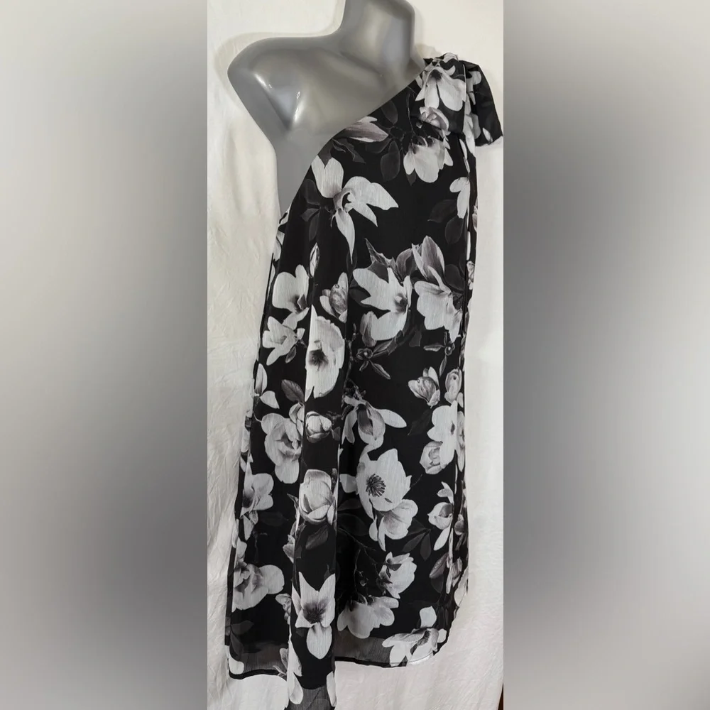 EXPRESS Black White Floral One Shoulder Lined Bow Chiffon Mini Dress SKU0624 - Picture 2 of 8